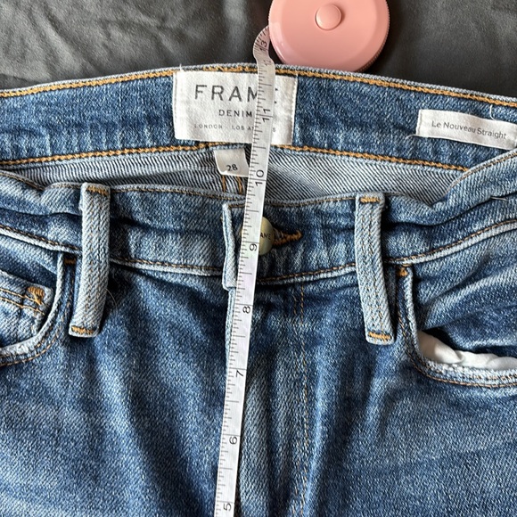 Frame Denim Le Nouveau Straight in Sackett - Picture 13 of 15